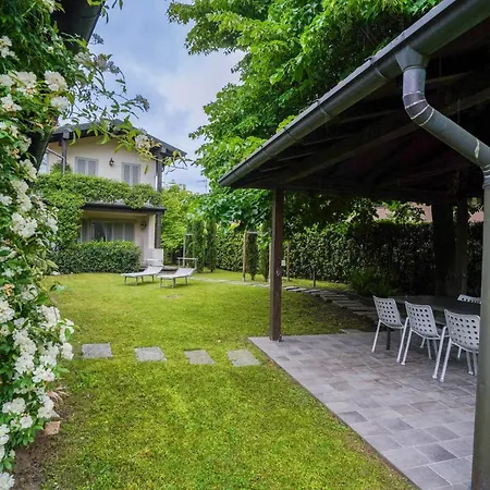 Bnbook - La Veranda Del Lago Travedona Exterior photo